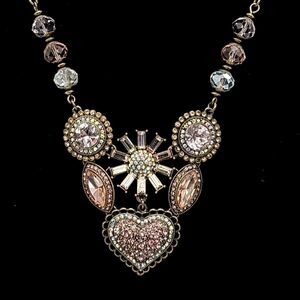 BETSEY JOHNSON Pave Crystal Pink Heart Rhinestone Statement Necklace NWT - READ